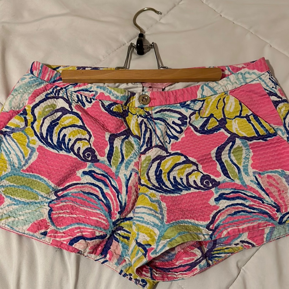 Lilly Pulitzer size (4) shorts
